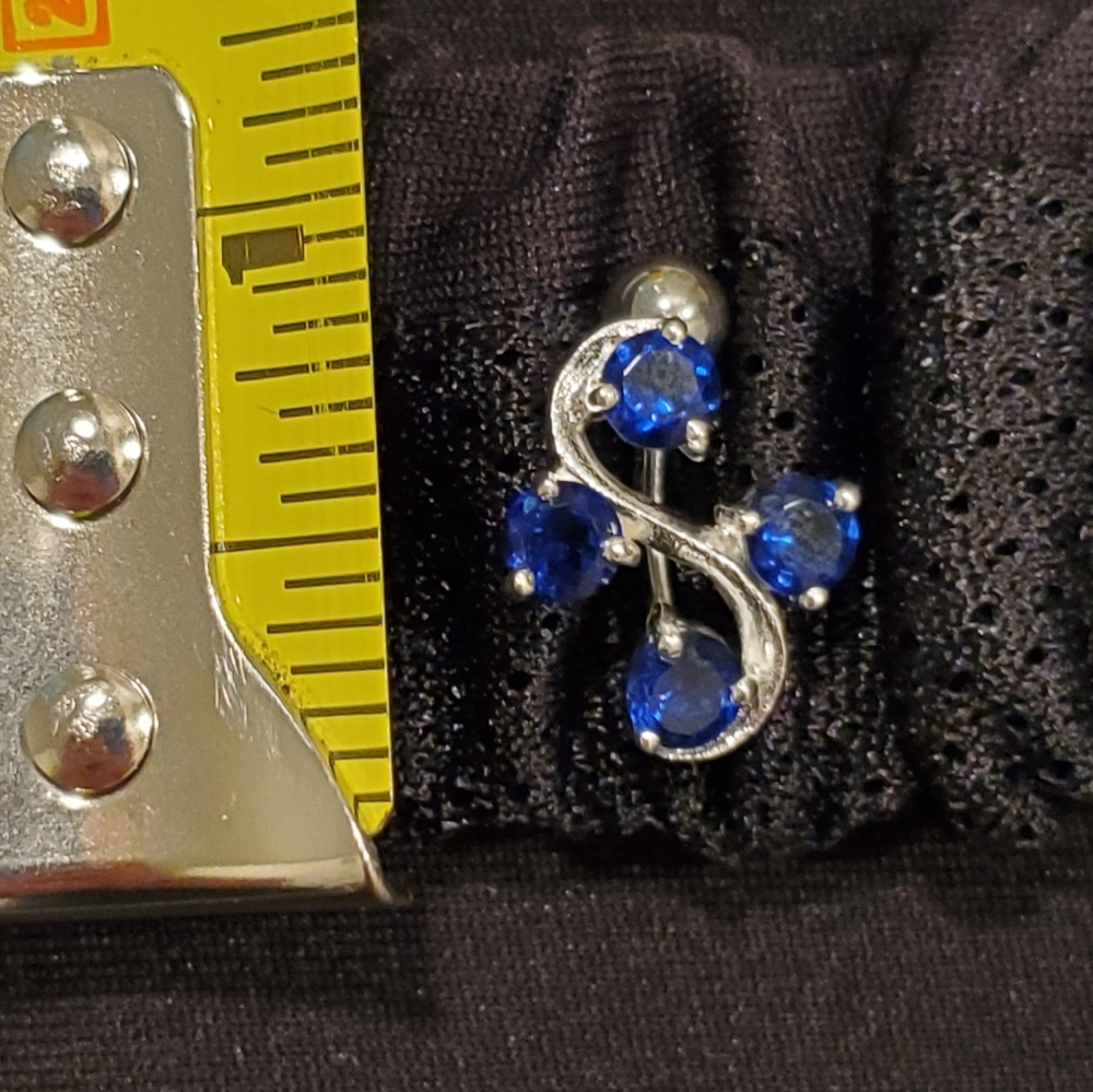 Belly/Naval Ring with Blue Jewels 14 ga.